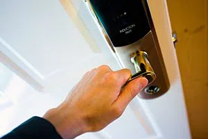 Huntingdon Valley Locksmith Service Huntingdon Valley, PA 215-337-3502 - 1a-Locksmiths